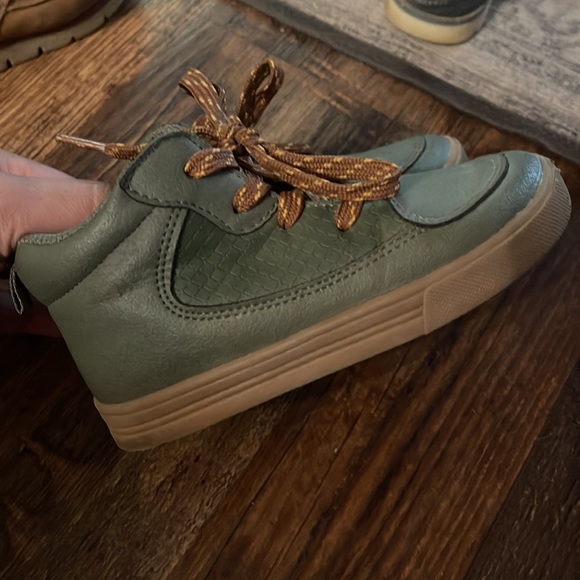 OshKosh High Top Sneakers - Picture 2 of 4